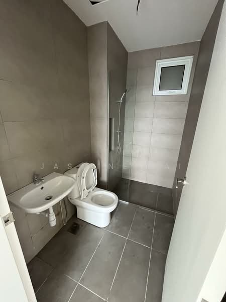 Condominium for Sale at d'Brightton - Jasmine Wai - Bathroom - PropertyGuru.com.my