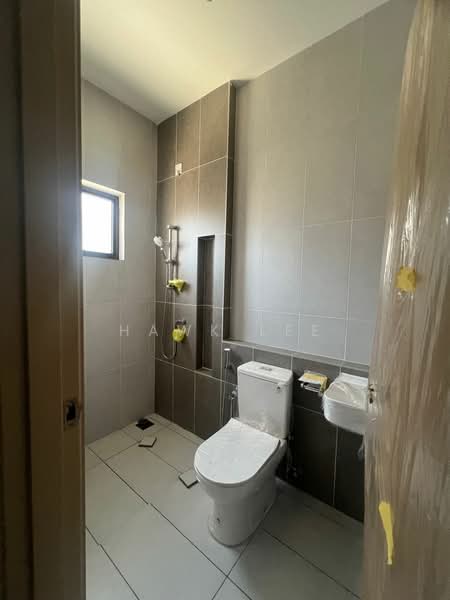 Rumah Teres 2 Tingkat untuk Dijual di Bandar Kinrara Seksyen 8 (Bandar Kinrara) - Hawk Lee - Bathroom - PropertyGuru.com.my