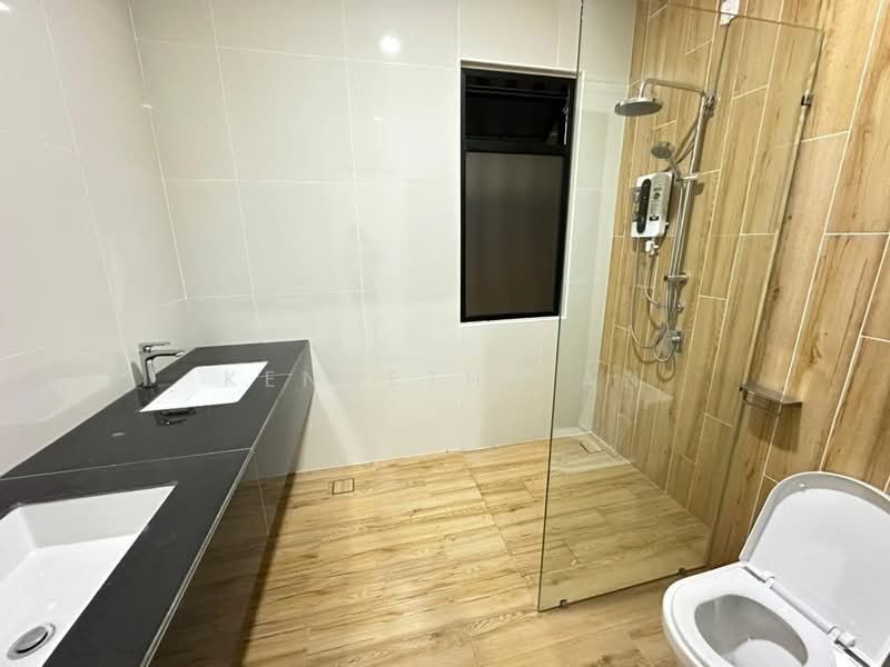 Rumah Teres untuk Disewa di Johor Bahru (Johor) - Kenneth Tan - Bathroom - PropertyGuru.com.my