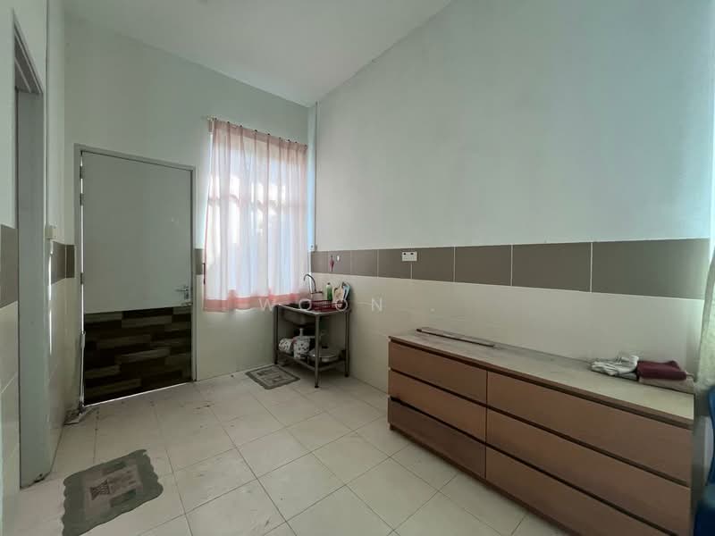 Rumah Banglo untuk Dijual di Taman Belimbing Setia (Durian Tunggal) - Woon . - Kitchen - PropertyGuru.com.my