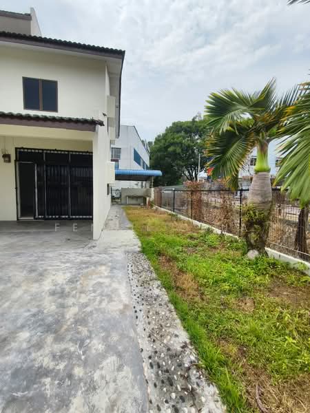 2-storey Terraced House for Sale in Kluang (Johor) - Fennie Chua - Exterior - PropertyGuru.com.my