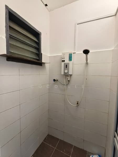 2-storey Terraced House for Sale in Kluang (Johor) - Coco Lee - Bathroom - PropertyGuru.com.my