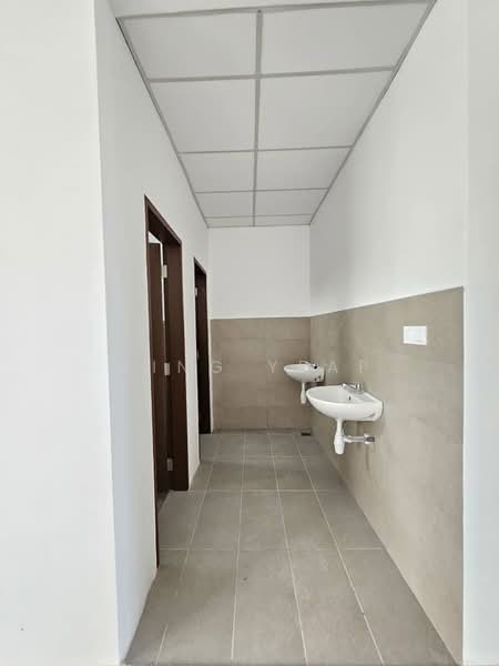 Shop for Rent in Bandar Indahpura (Kulai) - Ming Yeap - Interior - PropertyGuru.com.my