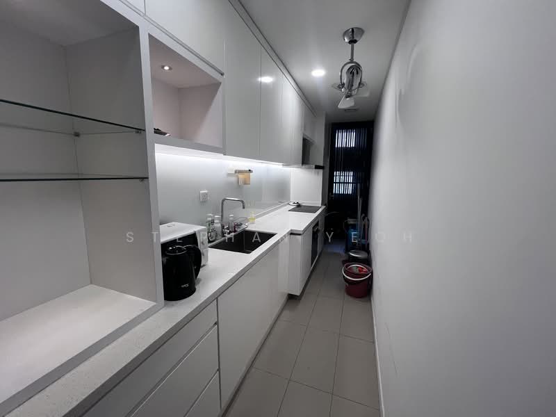 Condominium for Rent at Shorefront Residences - Stephan Yeoh - Kitchen - PropertyGuru.com.my