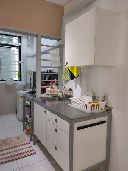 Servis Apartment untuk Disewa di The Sky Executive Suites - Jade Gan - Kitchen - PropertyGuru.com.my