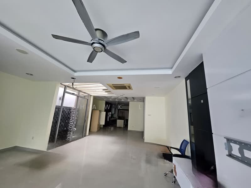 Rumah Teres 2.5 Tingkat untuk Dijual di Taman Bukit Serdang (Seri Kembangan) - Hawk Lee - Interior - PropertyGuru.com.my