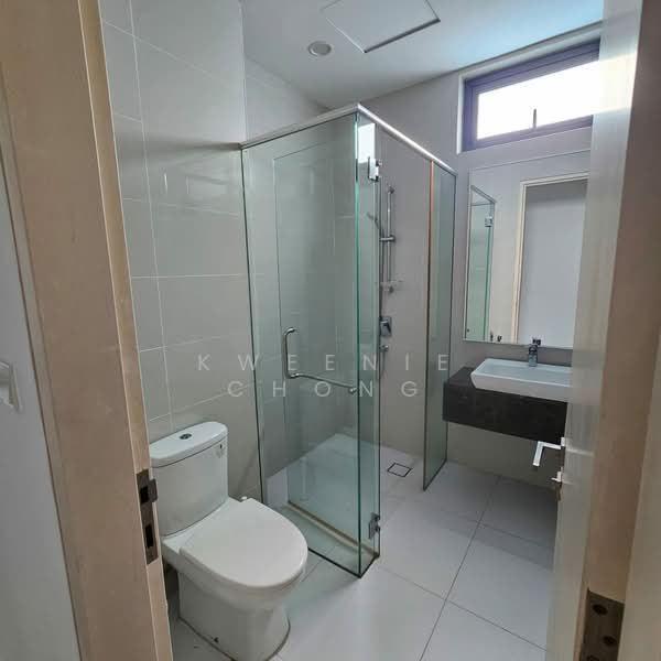 Kondominium untuk Disewa di Mirage Residence - Kweenie Chong - Bathroom - PropertyGuru.com.my