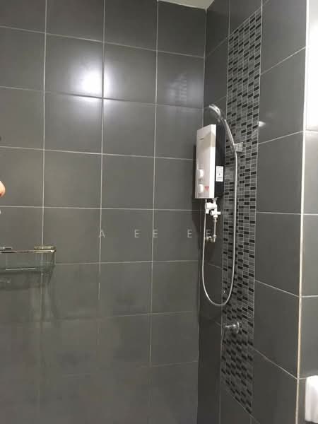 Condominium for Rent at Solaria Residences - A Ee Ee - Bathroom - PropertyGuru.com.my