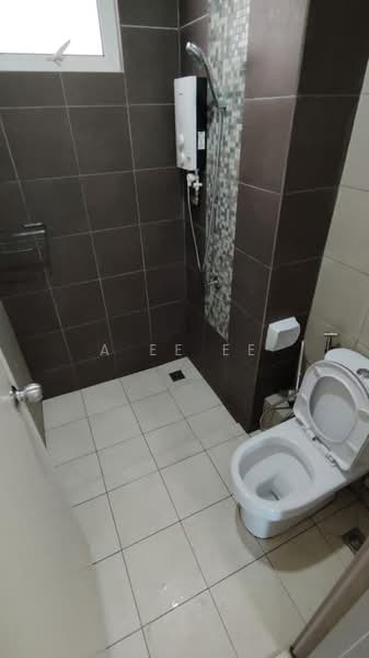 Condominium for Rent at Solaria Residences - A Ee Ee - Bathroom - PropertyGuru.com.my