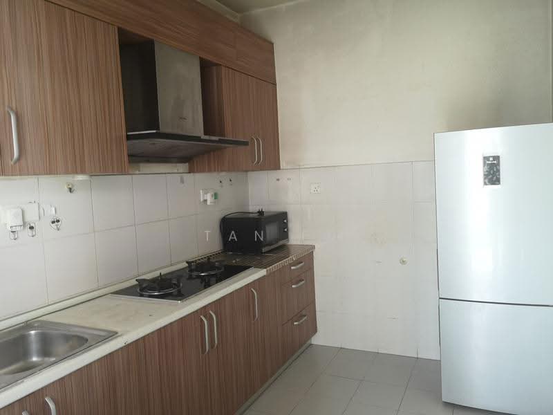 2-storey Terraced House for Sale in Bandar Bukit Raja (Klang) - Tan FT - Kitchen - PropertyGuru.com.my