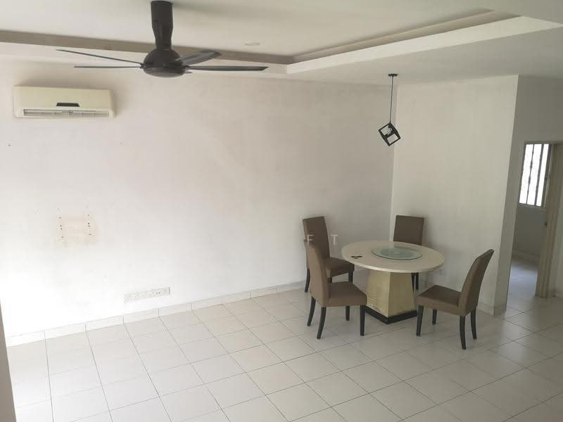 2-storey Terraced House for Sale in Bandar Bukit Raja (Klang) - Tan FT - Dining Room - PropertyGuru.com.my