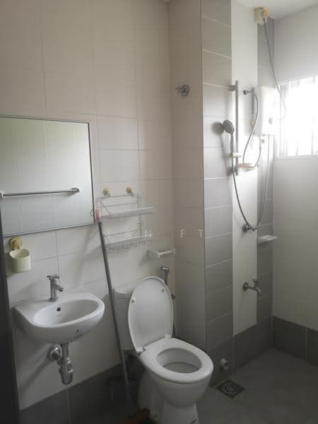 2-storey Terraced House for Sale in Bandar Bukit Raja (Klang) - Tan FT - Bathroom - PropertyGuru.com.my
