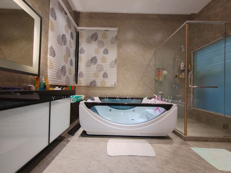 Bungalow for Sale in Kampung Lapan (Melaka City) - Yu Chuan Yau - Bathroom - PropertyGuru.com.my