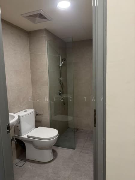 Service Residence for Rent at 8th & Stellar - Eunice Tay - Bathroom - PropertyGuru.com.my