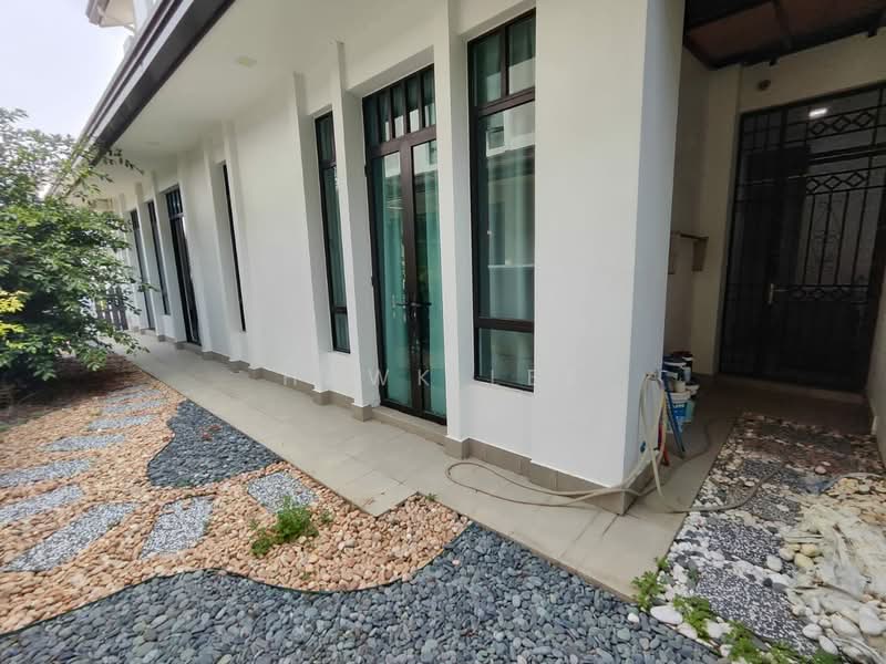 Cluster House for Sale in Eco Majestic (Semenyih) - Hawk Lee - Exterior - PropertyGuru.com.my