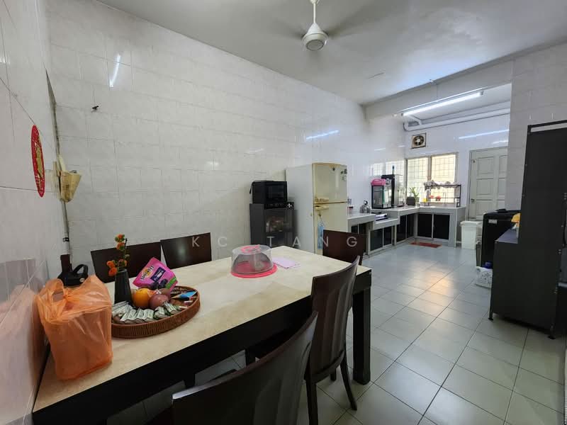 Rumah Teres 2 Tingkat untuk Dijual di Taman Sentosa (Klang) - KC Tang - Kitchen - PropertyGuru.com.my