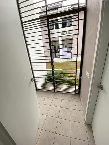 Rumah Berkembar untuk Dijual di Taman Scientex Rawang (Rawang) - Yeong Wan Chi - PropertyGuru.com.my