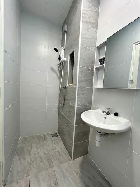 Condominium for Rent at KSL Residence 2 @ Kangkar Tebrau - LZ Lau - Bathroom - PropertyGuru.com.my