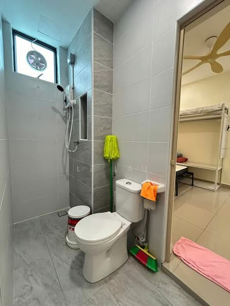 Condominium for Rent at KSL Residence 2 @ Kangkar Tebrau - LZ Lau - Bathroom - PropertyGuru.com.my