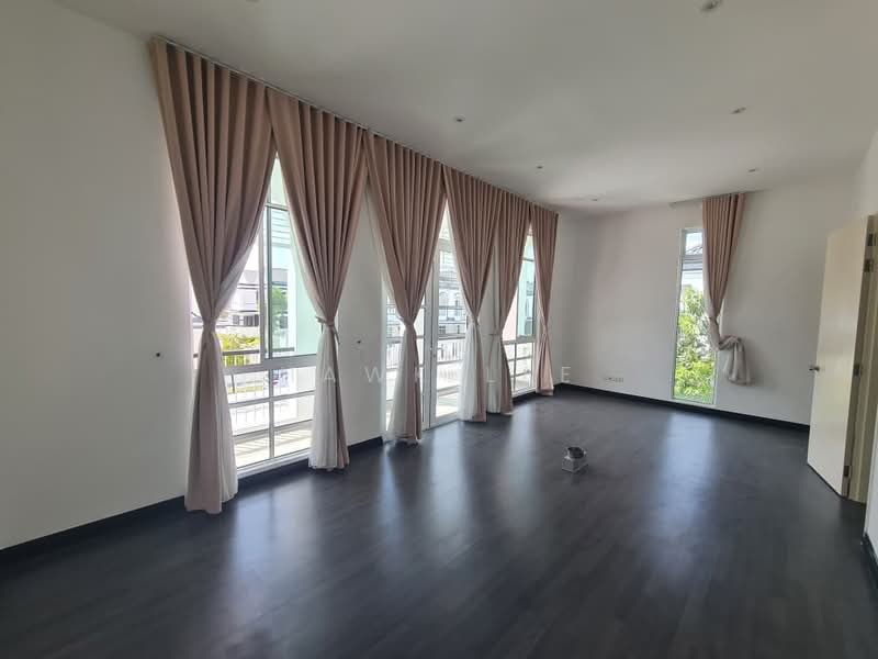 Rumah Teres 2 Tingkat untuk Dijual di Eco Majestic (Semenyih) - Hawk Lee - Living Room - PropertyGuru.com.my