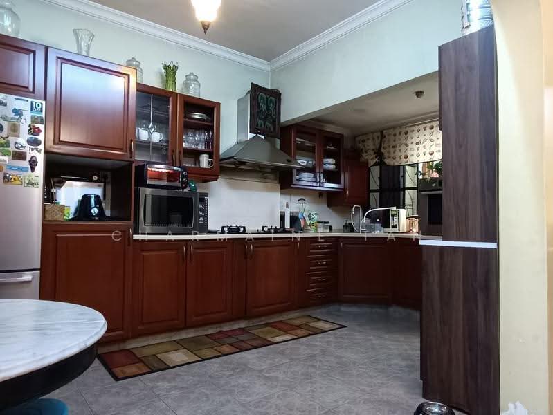 2.5-storey Terraced House for Sale in Petaling Jaya (Selangor) - Charmaine Tan - Kitchen - PropertyGuru.com.my