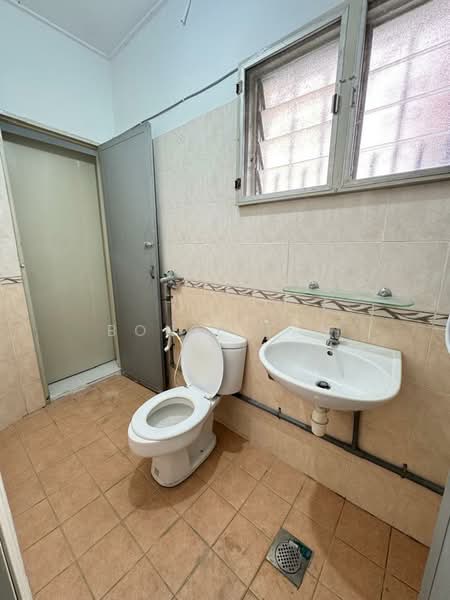 2-storey Terraced House for Sale in Damansara Jaya (Petaling Jaya) - Bonie Tan - PropertyGuru.com.my