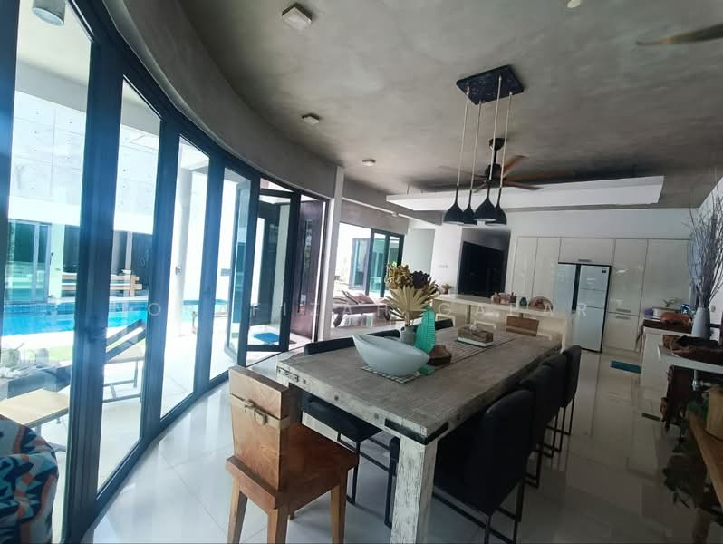 Bungalow for Sale in Perdana Lakeview East (Cyberjaya) - NoraFizah Gapar - Dining Room - PropertyGuru.com.my