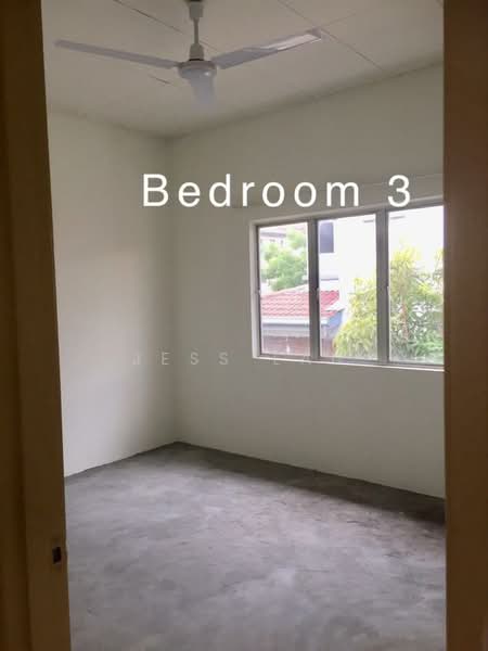 Semi-Detached House for Sale in Taman Puncak Jalil (Seri Kembangan) - Jess Lau - Bedroom - PropertyGuru.com.my