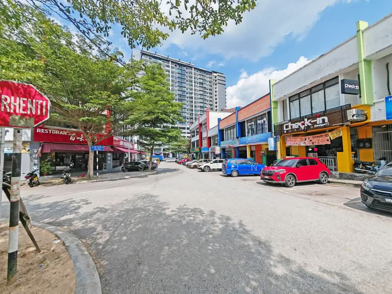 Shop / Office for Sale in Bandar Damai Perdana (Cheras) - Eason Wong - Exterior - PropertyGuru.com.my