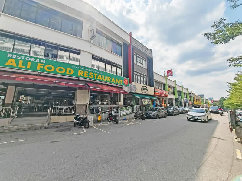 Shop / Office for Sale in Bandar Damai Perdana (Cheras) - Eason Wong - Exterior - PropertyGuru.com.my