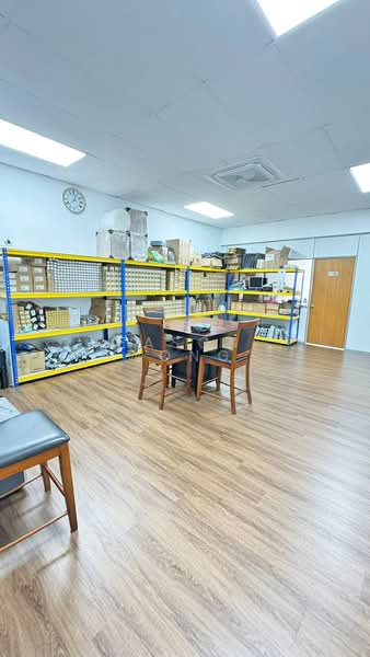 Shop / Office for Sale in Bandar Damai Perdana (Cheras) - Eason Wong - Interior - PropertyGuru.com.my