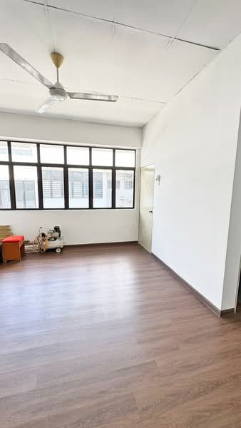 Shop / Office for Sale in Bandar Damai Perdana (Cheras) - Eason Wong - Interior - PropertyGuru.com.my