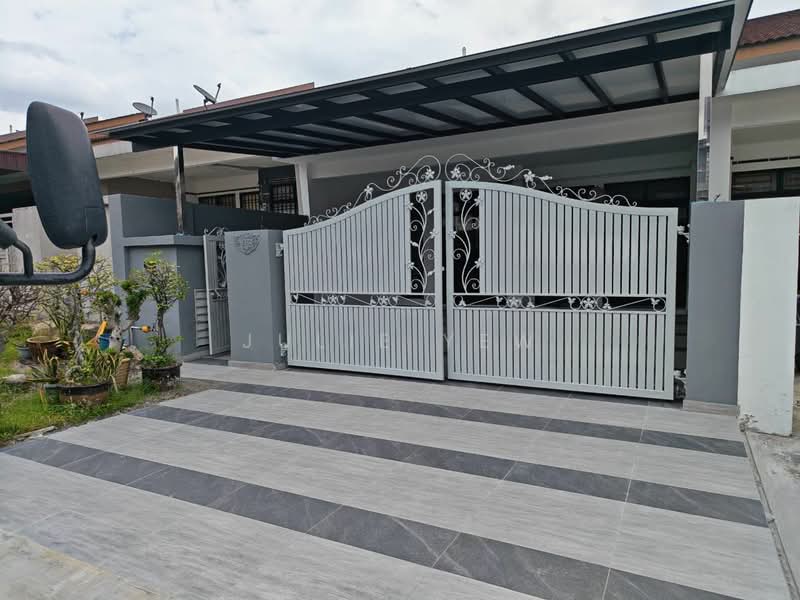 1-storey Terraced House for Sale in Setia Eco Gardens (Gelang Patah) - Julie Yew - Exterior - PropertyGuru.com.my