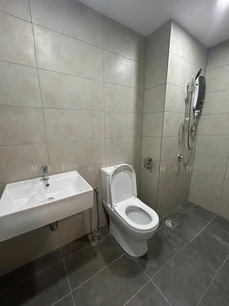 Servis Apartment untuk Disewa di M Luna - Matthew Chin - Bathroom - PropertyGuru.com.my