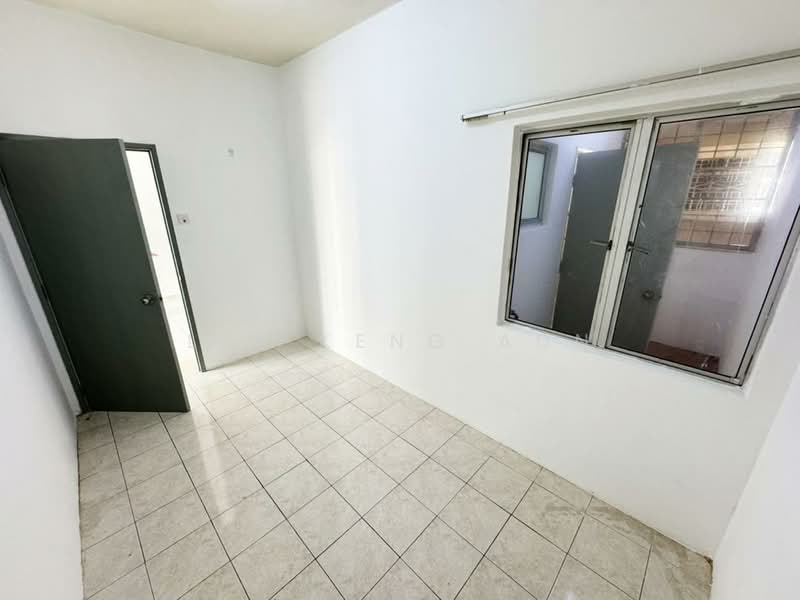 Apartment for Sale at Bayu Villa - Lee Keng Aun - Interior - PropertyGuru.com.my