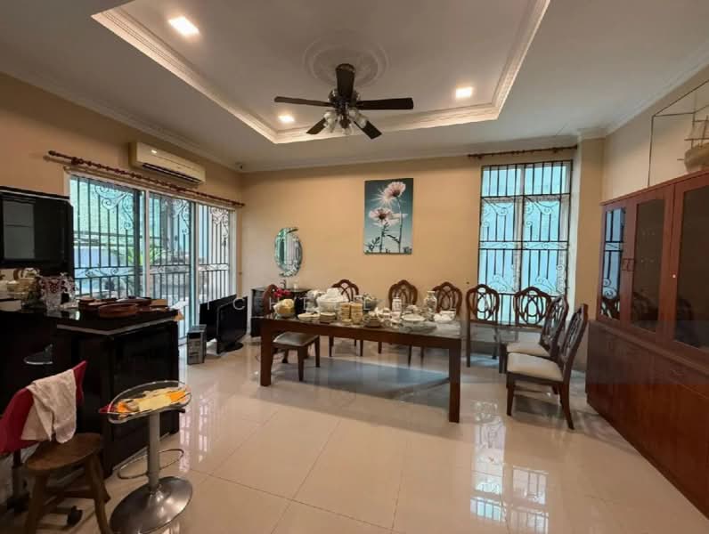 Bungalow for Sale in Taman Yarl (Jalan Klang Lama (Old Klang Road)) - Michelle Lai - Dining Room - PropertyGuru.com.my