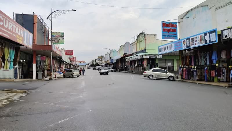Terrace Factory for Sale in Nilai (Negeri Sembilan) - Joyce Yew - Exterior - PropertyGuru.com.my