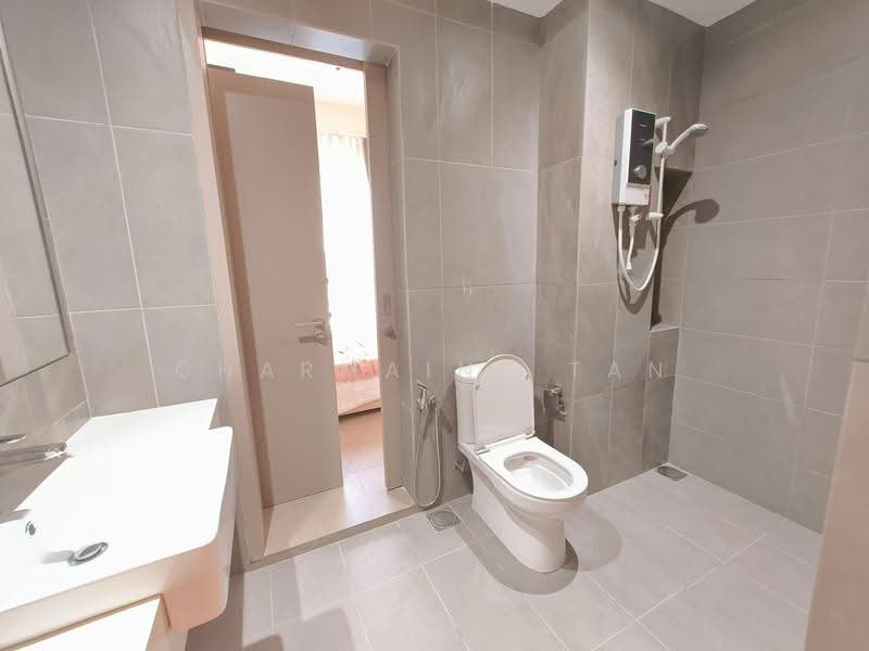 Kediaman Servis untuk Dijual di Mossaz @ Empire City - Charmaine Tan - PropertyGuru.com.my