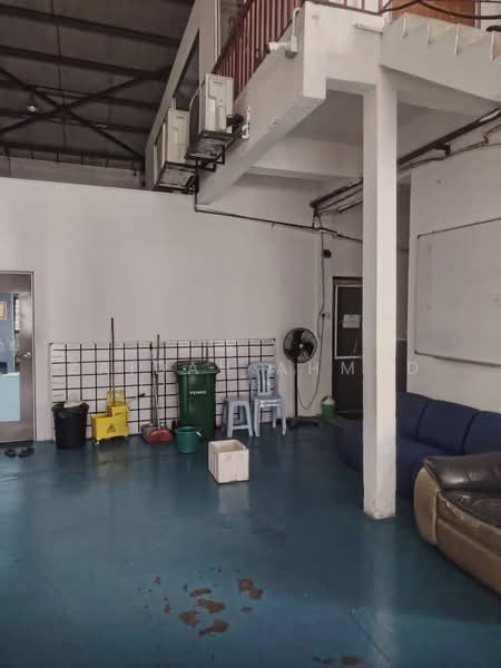 Factory for Rent in Seksyen 23 (Shah Alam) - Zaidah Ahmad - Interior - PropertyGuru.com.my