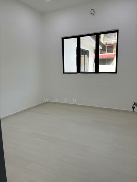 1-storey Terraced House for Sale in Ujong Pasir (Melaka) - Woon . - Interior - PropertyGuru.com.my