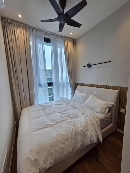 Service Residence for Sale at 10 Stonor - Gordon Oon - Bedroom - PropertyGuru.com.my