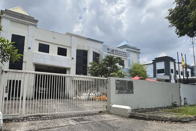 Kilang untuk Dijual di Seksyen 33 (Shah Alam) - Alan Tan - Exterior - PropertyGuru.com.my