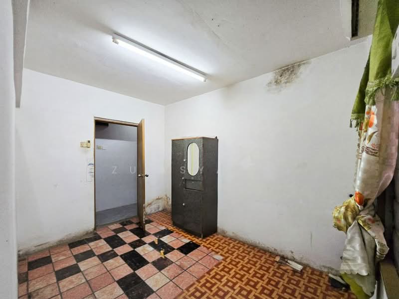 Rumah Flat untuk Dijual di Lestari Apartment - Zul Syafiq - Interior - PropertyGuru.com.my