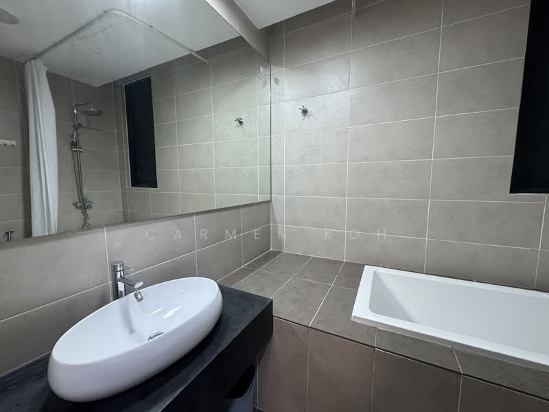 Service Residence for Rent at KL Gateway Premium Residences - Carmen Koh - Bathroom - PropertyGuru.com.my