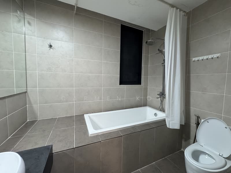 Service Residence for Rent at KL Gateway Premium Residences - Carmen Koh - Bathroom - PropertyGuru.com.my