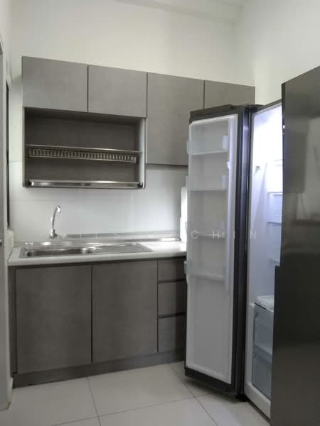 Servis Apartment untuk Disewa di Seasons Garden Residences - Wilson Chin - Kitchen - PropertyGuru.com.my