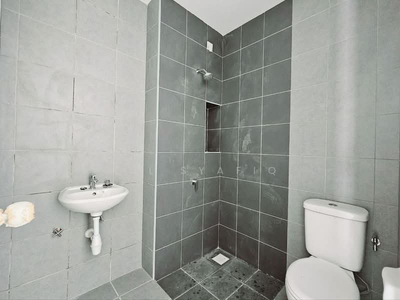 2-storey Terraced House for Sale in Eco Forest (Semenyih) - Zul Syafiq - Bathroom - PropertyGuru.com.my