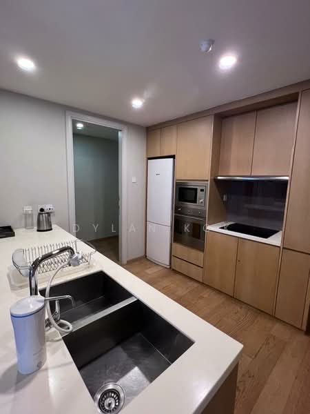 Servis Apartment untuk Disewa di Fraser Residence (188 Suites) - Dylan Kok - Kitchen - PropertyGuru.com.my