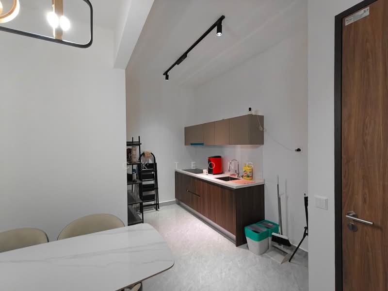 Condominium for Rent at Altris Residences @ The Quartz WM - CK Teong - Kitchen - PropertyGuru.com.my