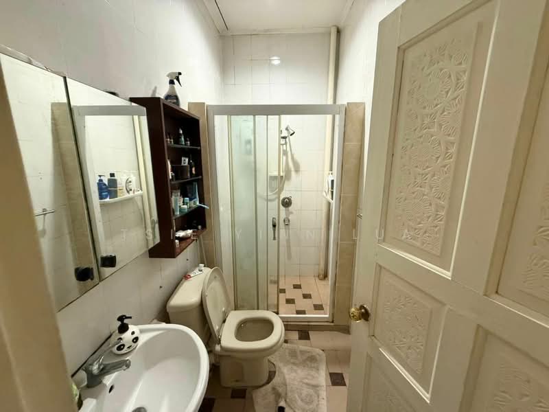 Rumah Banglo untuk Dijual di Putatan (Sabah) - Tsie Yinn Lua - Bathroom - PropertyGuru.com.my